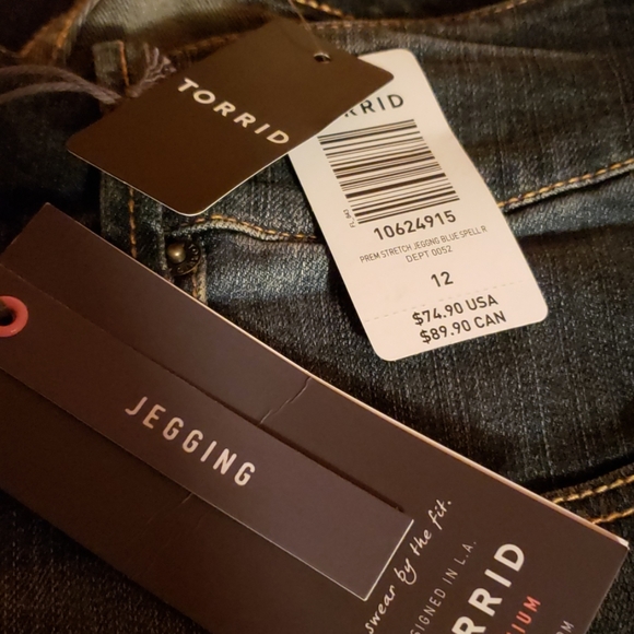 Torrid jeggings 4 pairs - Picture 2 of 6